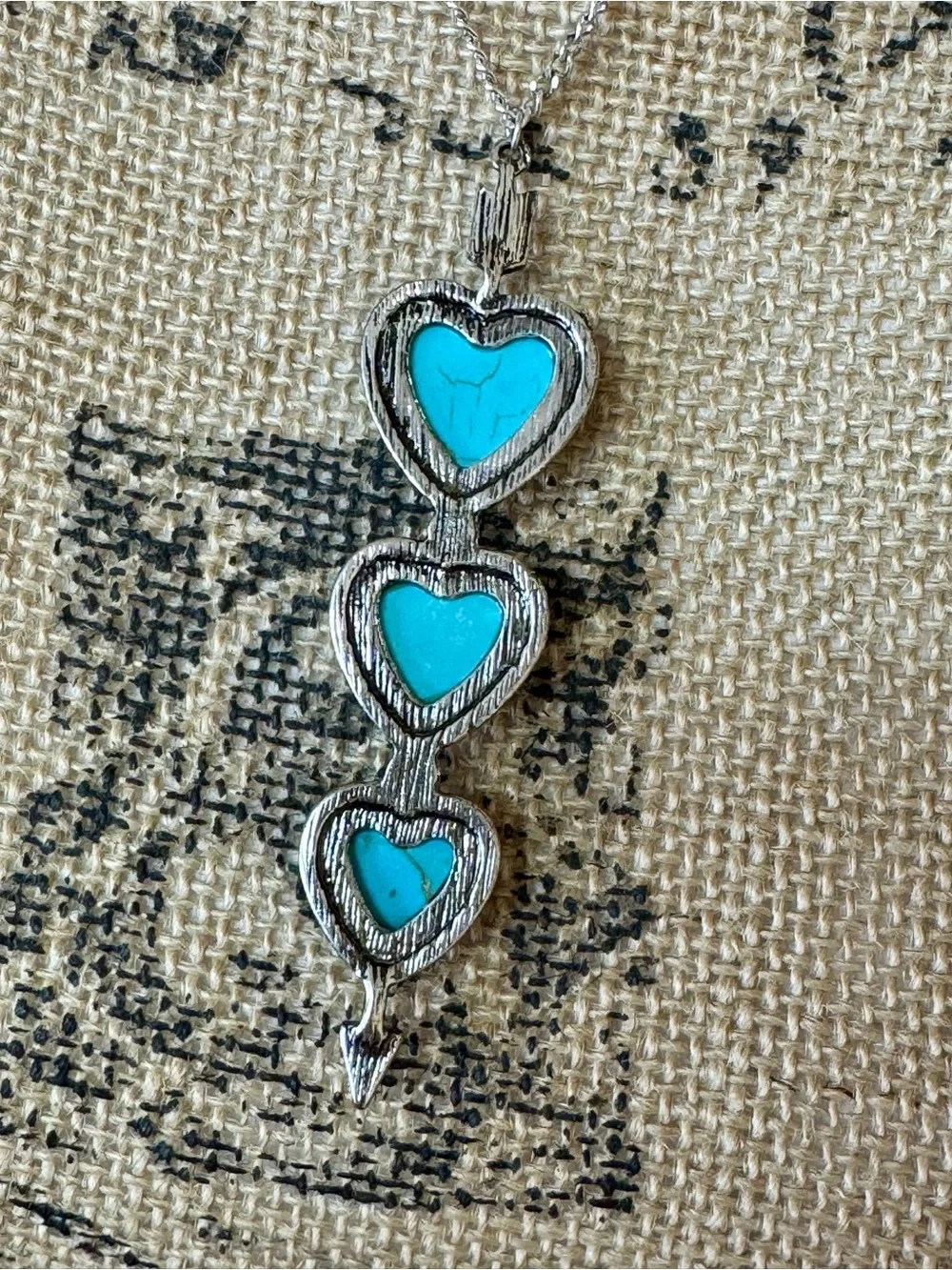 🆕 Women’s Turquoise Heart Necklace | #B25